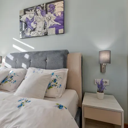 Magique Apartment