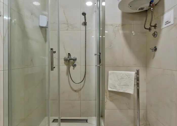 Magique * زلاتيبور