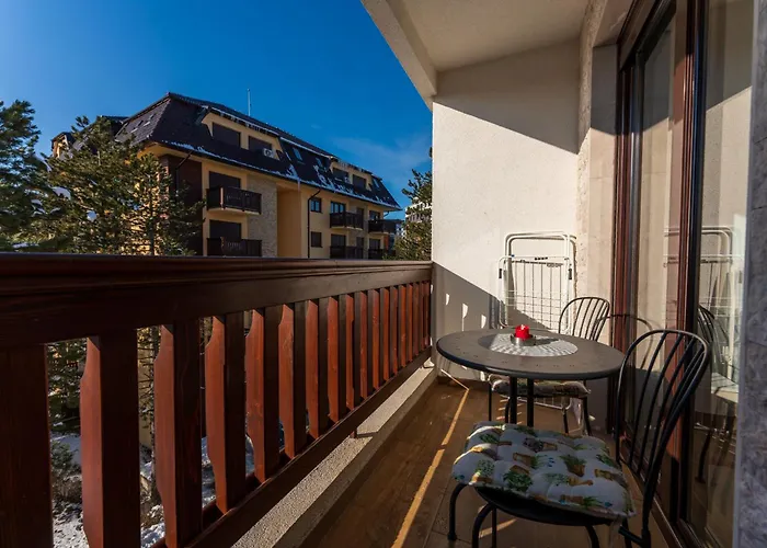 Magique * زلاتيبور